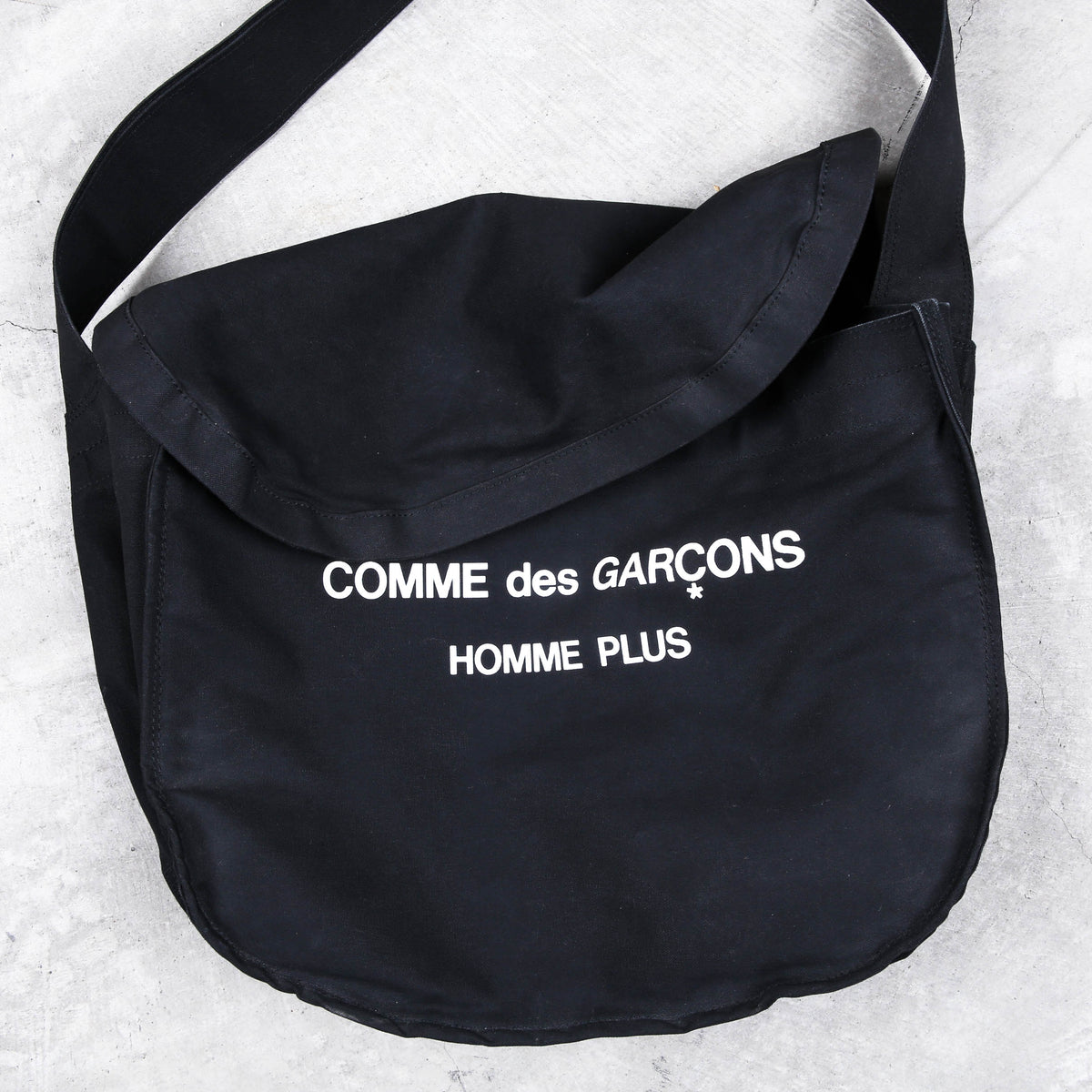 Cdg Homme Comme Des Garcons Sling Bag Comme Des Garçons Messenger