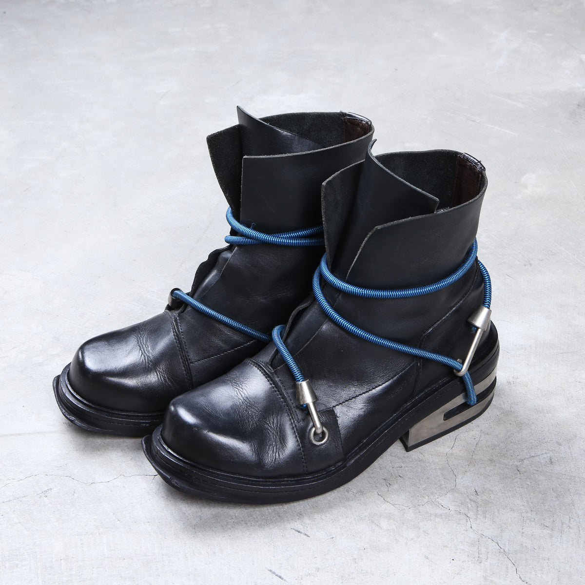 Dirk Bikkembergs Black Bungee Boots 1996 Steel Cut – akaibu.co