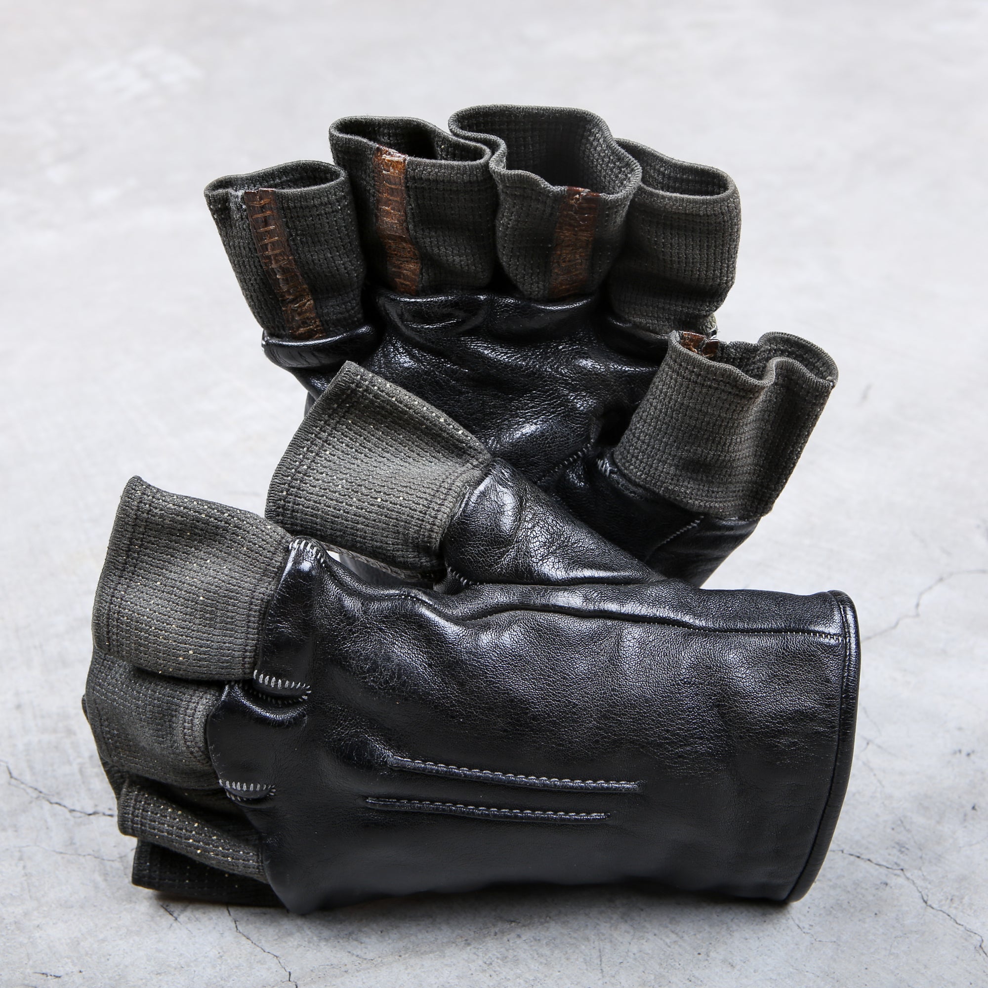 Carol Christian Poell Leather Gloves – akaibu.co