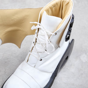 20471120 White Ski Boots SS/99