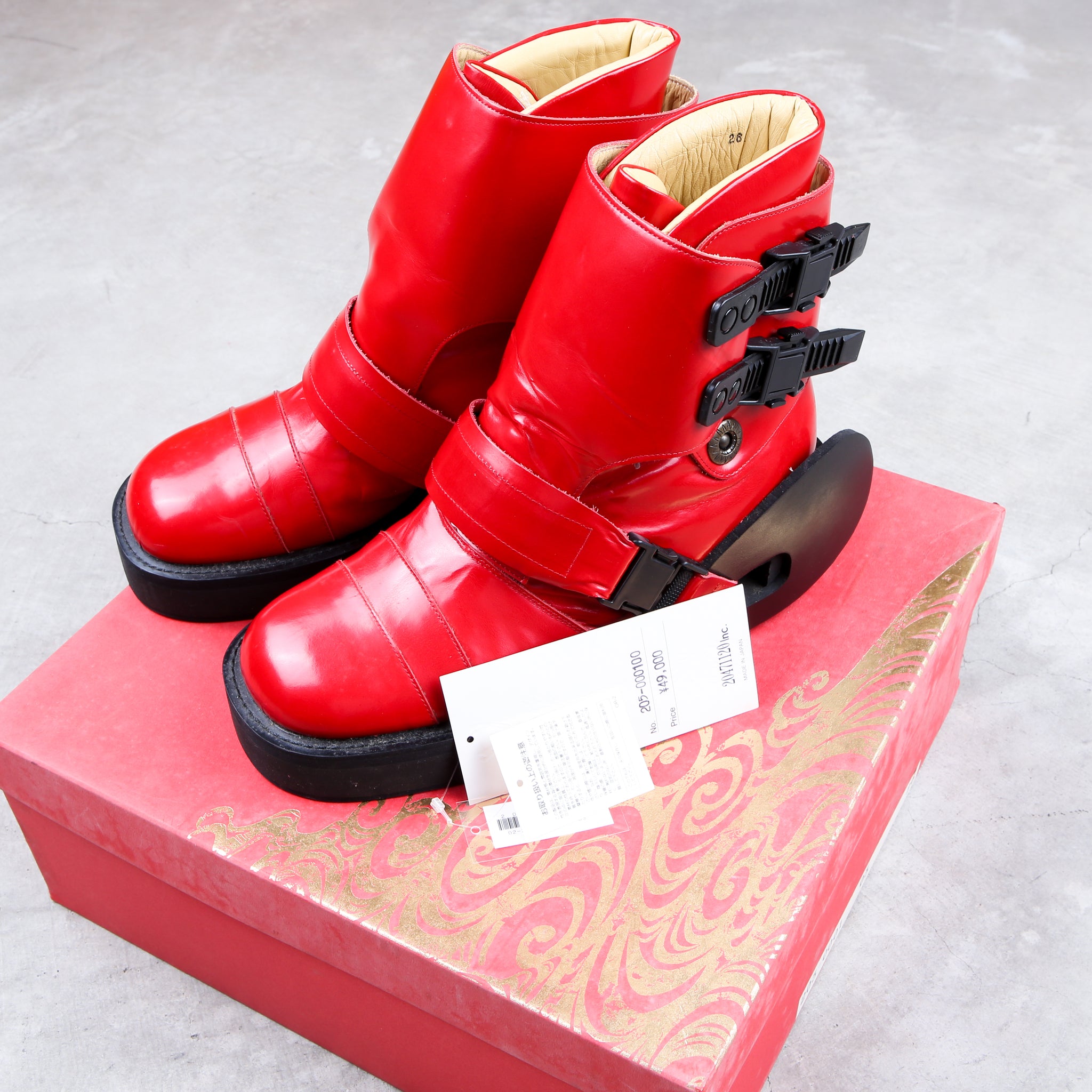 20471120 Red Ski Boots AW/96 – akaibu.co
