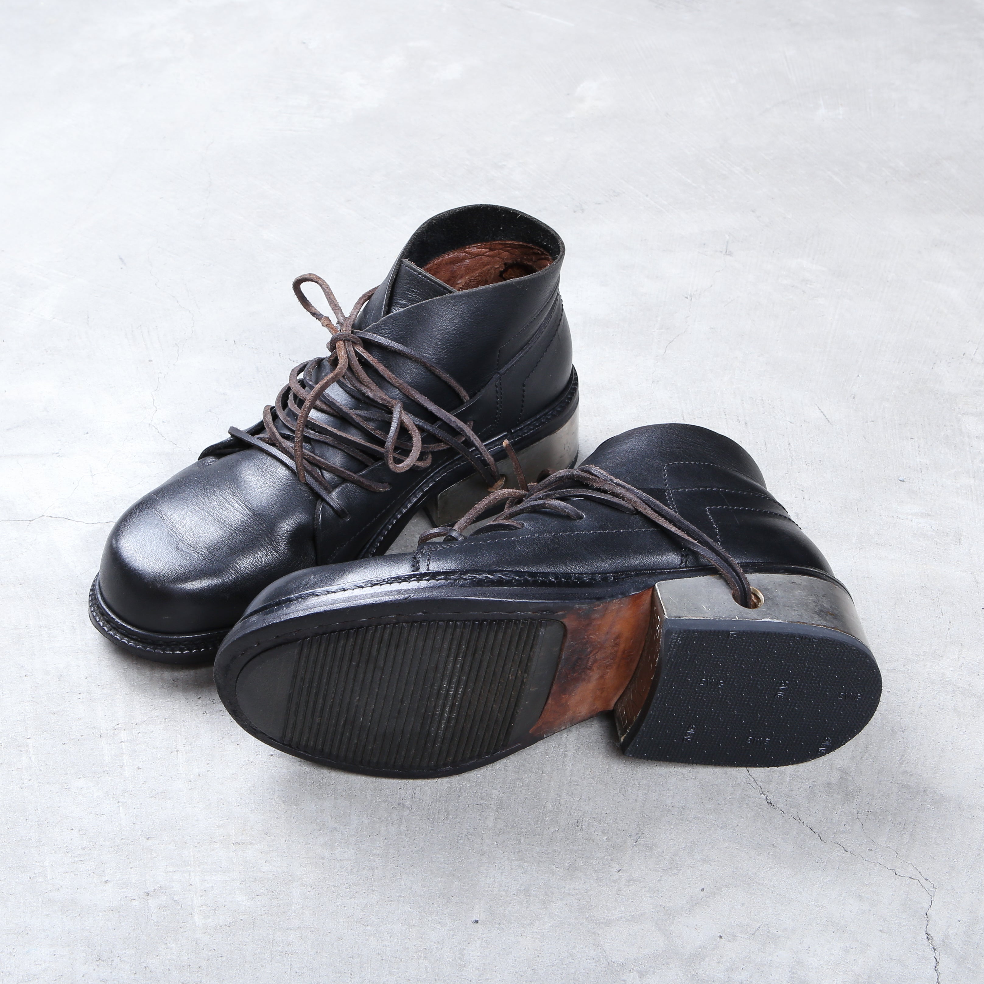 Dirk Bikkembergs Derby Boots with lace through heels – akaibu.co Dirk Bikkembergs Derby Boots with lace through heels – akaibu.co