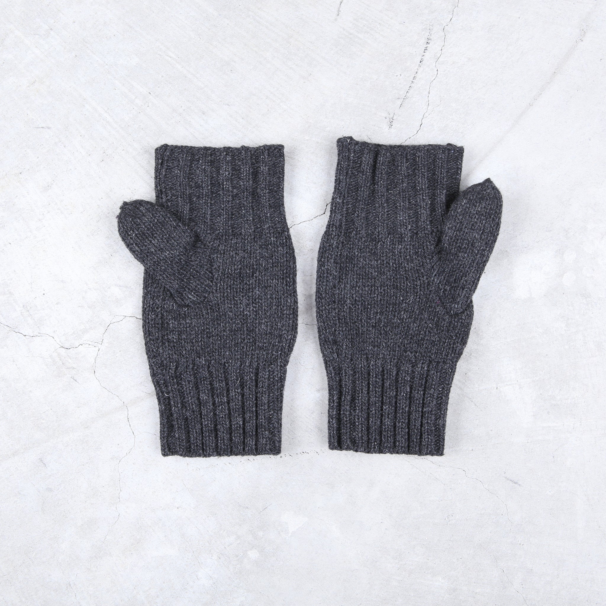 Carol Christian Poell Fall/07-08 “Disjointed” Wool Gloves