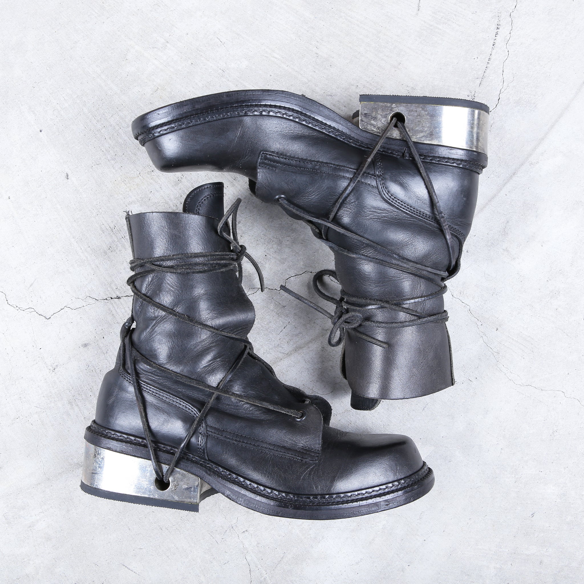 Dirk Bikkembergs Boots Metal Lace Through Heel in Black