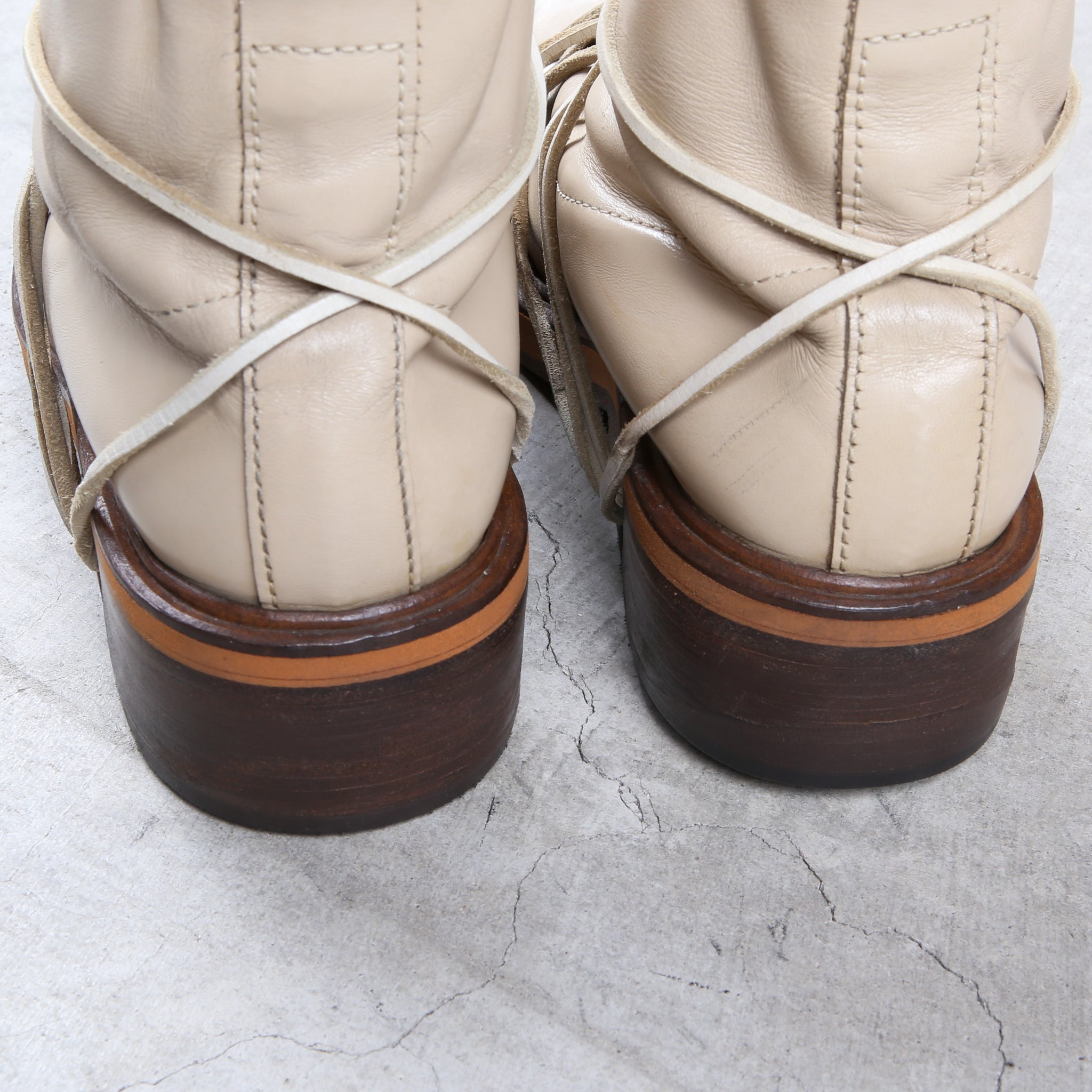 Dirk Bikkembergs Veg Tanned 90s Mountaineering boots Lace through Heels