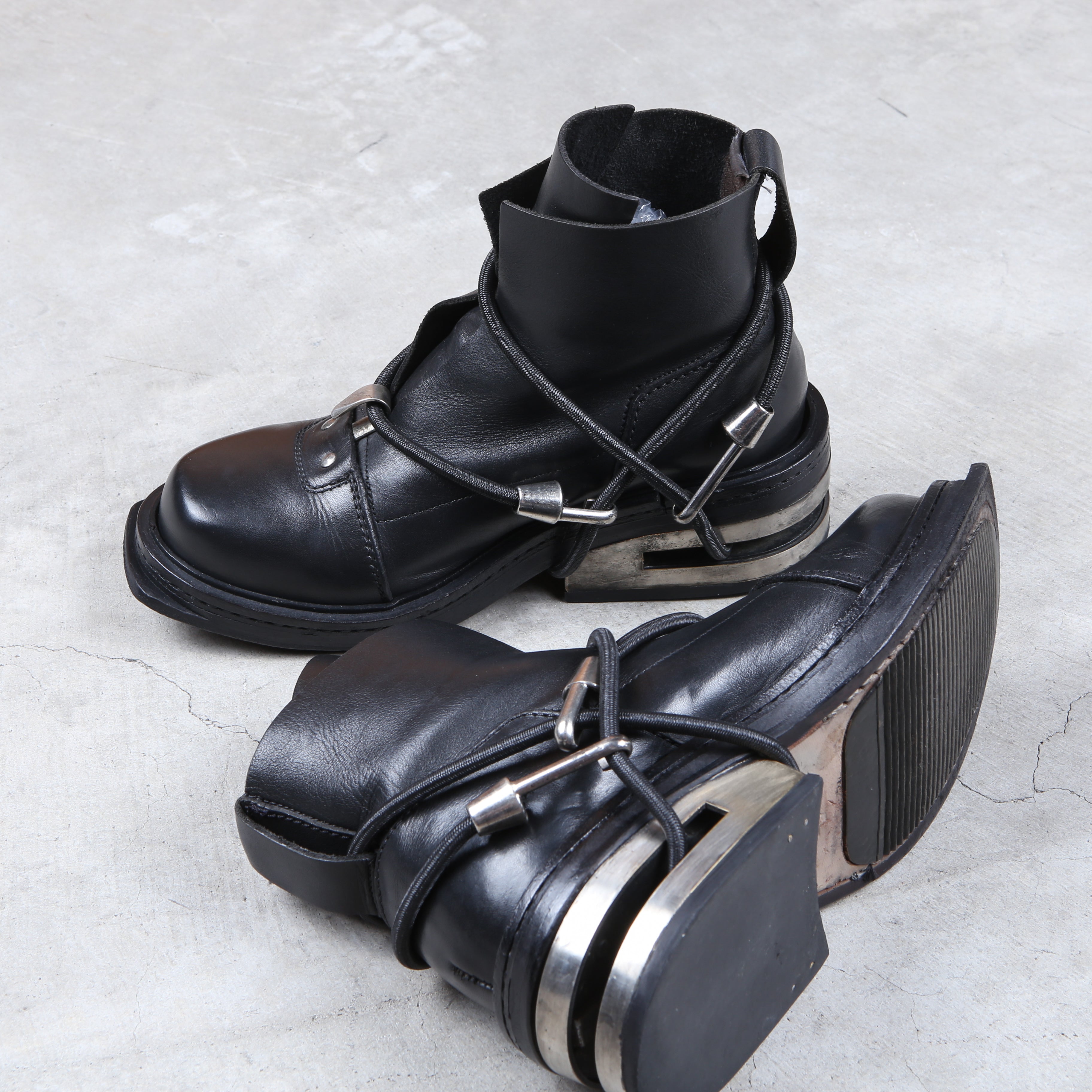 靴 DIRK BIKKEMBERGS boots 00s Dirk Bikkembergs Distressed Zip Boots – Boketto